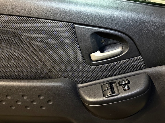 Toyota Yaris Verso 10 of 26