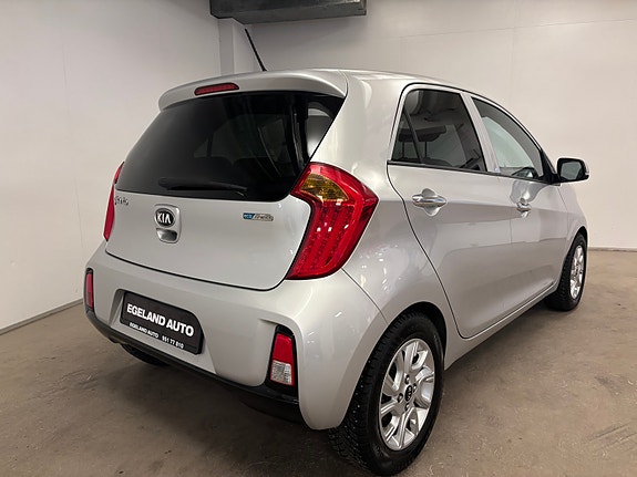 Kia Picanto 5 of 5