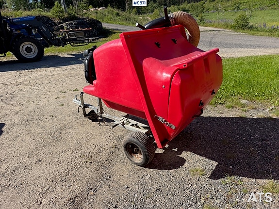 Trafalgar paddock cleaner PC 1000H Swivel Powered møkkoppsamler 5 of 5