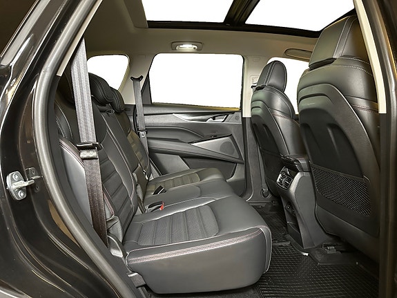 Maxus Euniq 6 28 of 30