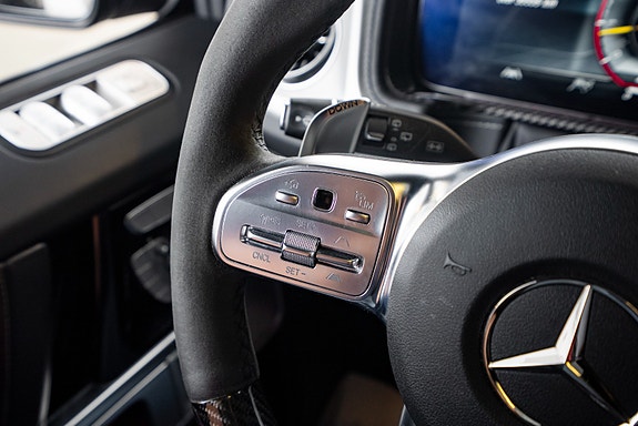 Mercedes-Benz G63 14 of 25
