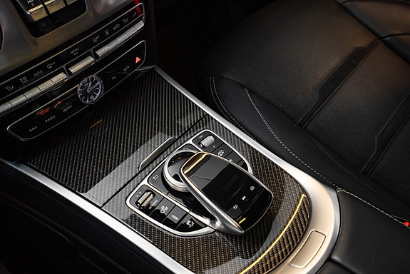 Mercedes-Benz G63 17 of 25