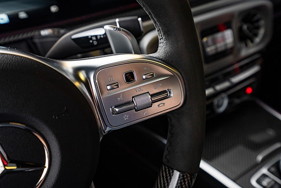 Mercedes-Benz G63 15 of 25