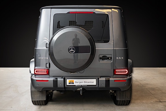Mercedes-Benz G63 8 of 25