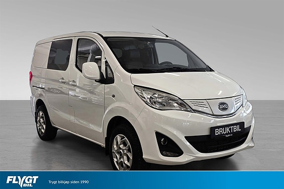 BYD T3 2 of 19