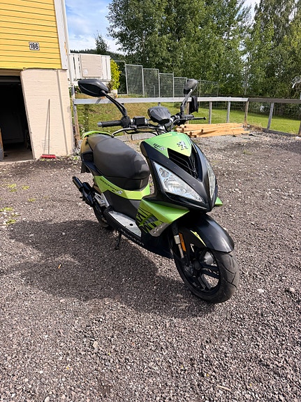 Peugeot Speedfight 3 4 of 5