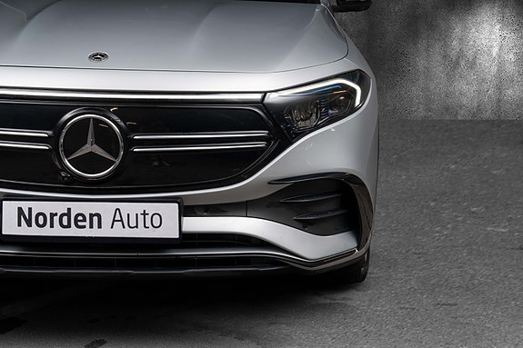 Mercedes-Benz EQB300 5 of 5