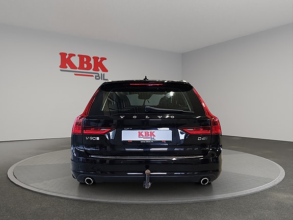 Volvo V90 9 of 30