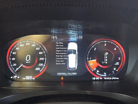 Volvo V90 28 of 30