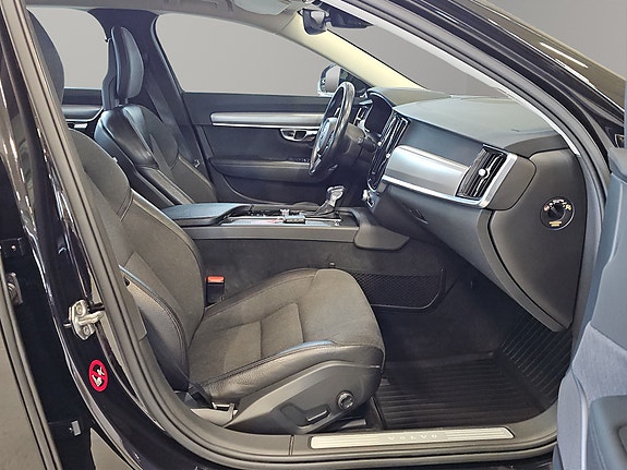 Volvo V90 19 of 30