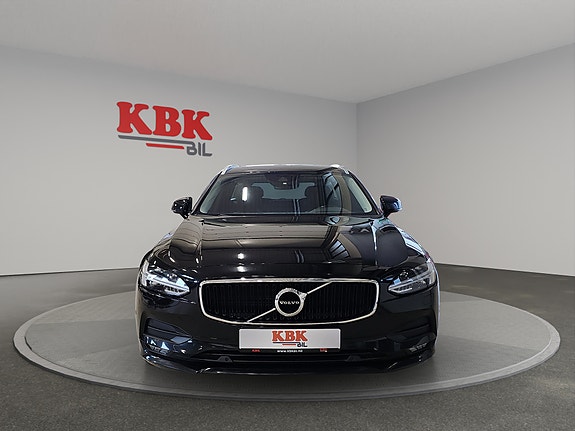 Volvo V90 3 of 30