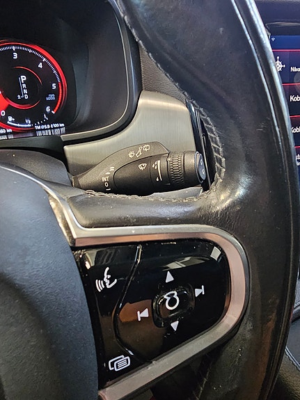 Volvo V90 27 of 30