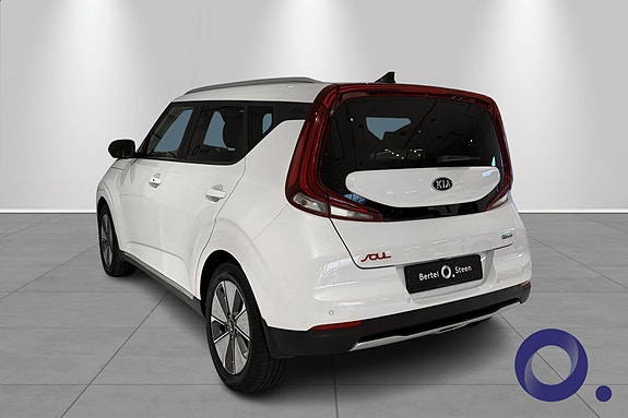 Kia e-Soul 3 of 5