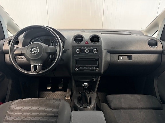 Volkswagen Caddy Maxi 28 of 30