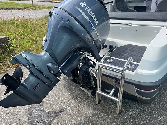 Yamarin 57BR Cross 2021 Yamaha F115 2025 Model 3 of 5