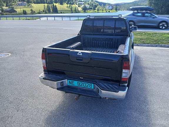 Nissan King Cab 5 of 5