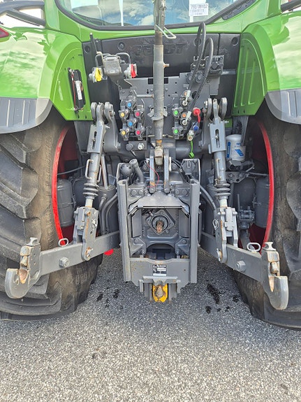 Fendt FENDT 724 VARIO 3 of 5