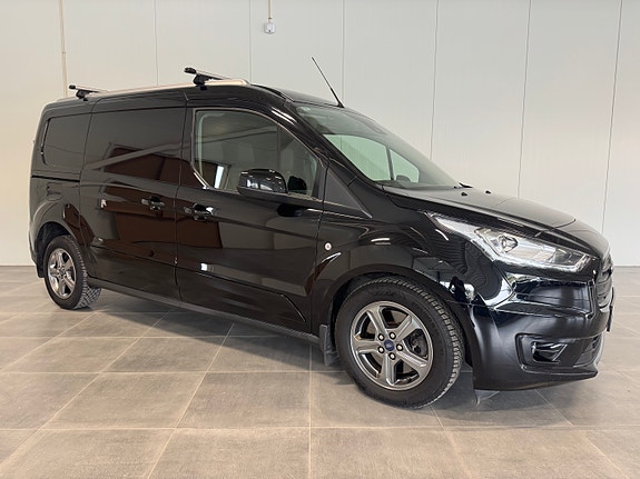 Ford Transit Connect 3 of 5