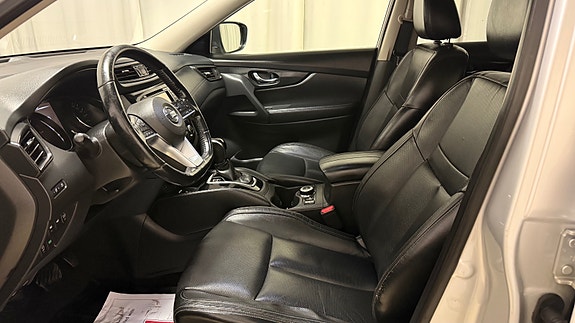 Nissan X-Trail 12 of 30
