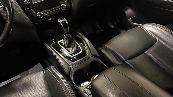Nissan X-Trail 16 of 30