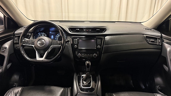 Nissan X-Trail 14 of 30