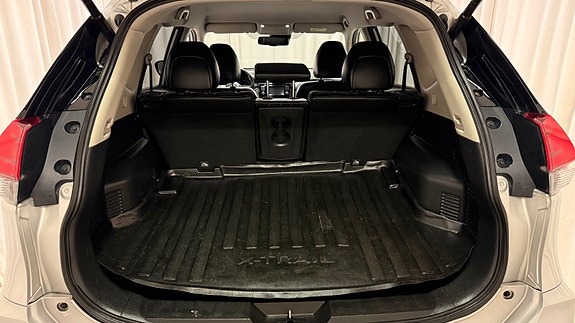 Nissan X-Trail 19 of 30