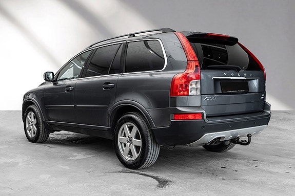 Volvo XC90 5 of 5
