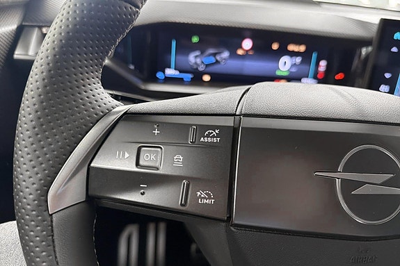 Opel Grandland-e 8 of 30