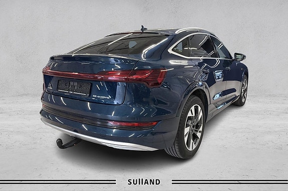 Audi e-tron Sportback 5 of 5