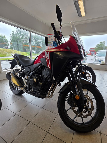 Honda NX500 3 of 5
