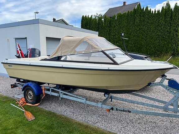 GH 17 eldre modell med defekt motor på henger til salgs 2 of 5