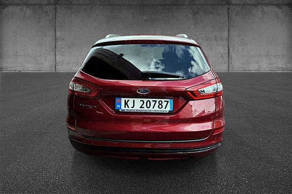 Ford Mondeo 4 of 5