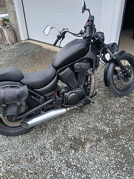 Suzuki VS 1400 3 of 5