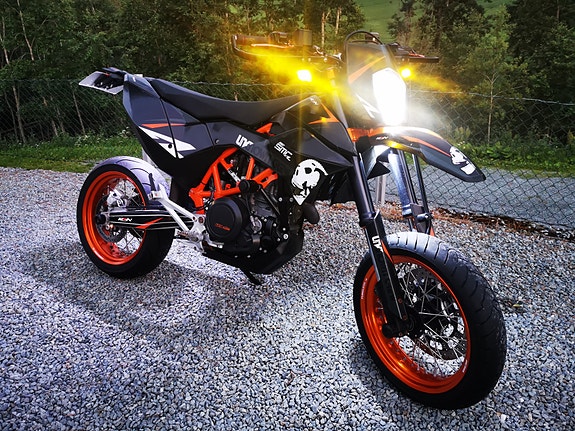 KTM 690 SMC R "Special Edition" 2 of 5