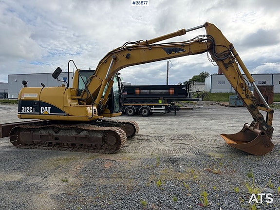 Caterpillar 312C gravemaskin m/ to skuffer 7 of 30