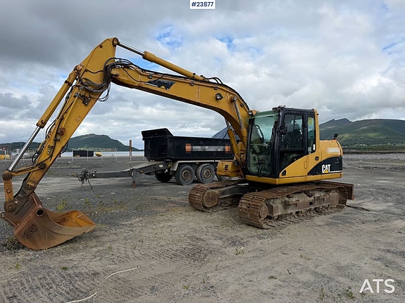 Caterpillar 312C gravemaskin m/ to skuffer 2 of 5