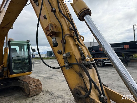 Caterpillar 312C gravemaskin m/ to skuffer 9 of 30