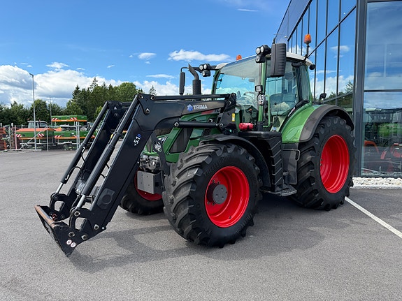 Fendt 718 3 of 5