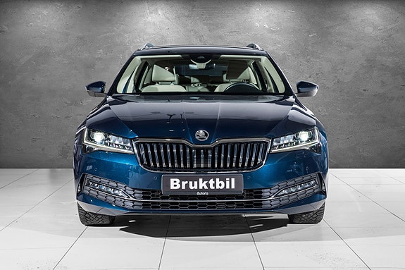 Skoda Superb 3 of 5