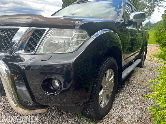 Nissan Navara 3 of 5