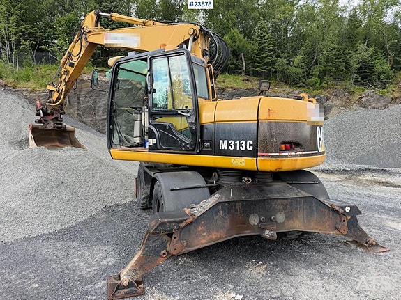 Caterpillar M313C hjulgraver m/ 2 skuffer og rototilt. SE VIDEO 3 of 5