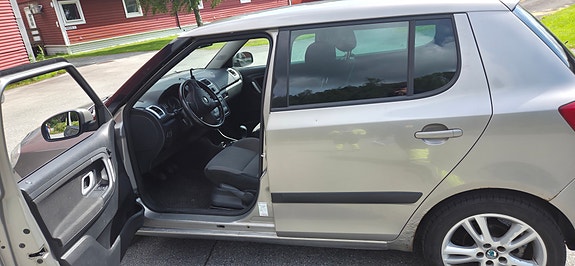 Skoda Fabia 3 of 12