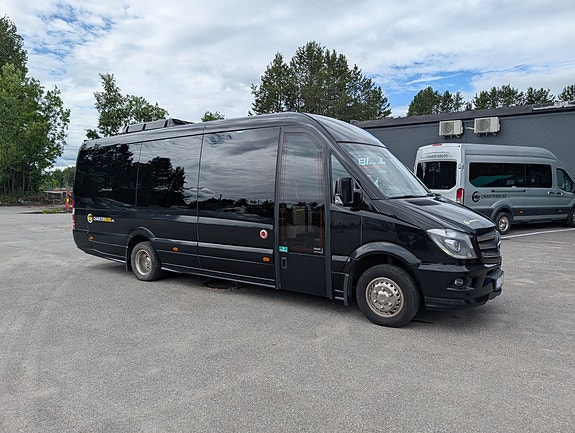 Mercedes-Benz Sprinter 3 of 5