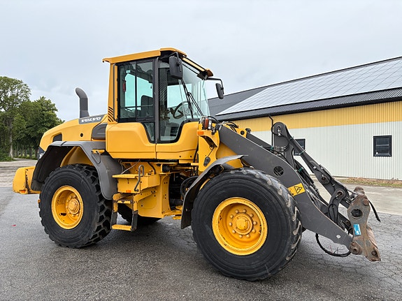 Volvo L60G 4 of 5