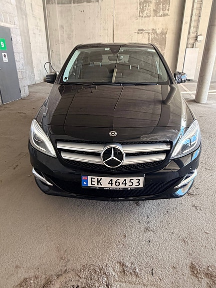 Mercedes-Benz B-Klasse 2 of 5