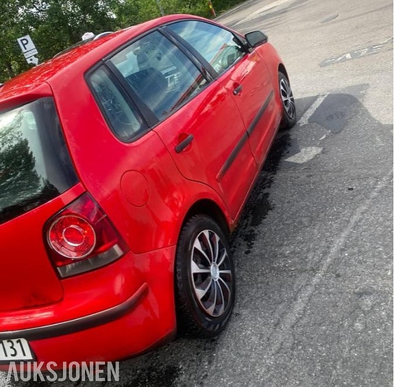 Volkswagen Polo 5 of 5