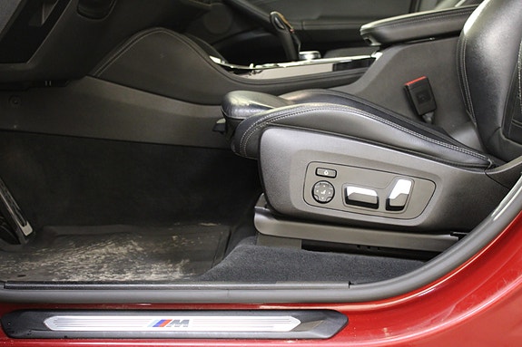 BMW X4 27 of 30