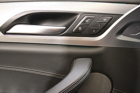 BMW X4 25 of 30