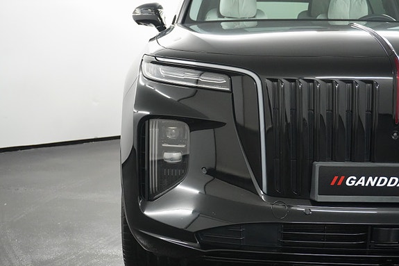 Hongqi E-HS9 4 of 5