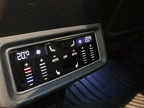 Audi e-tron Sportback 21 of 25